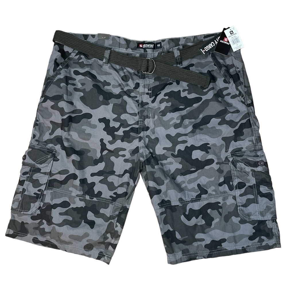 Vintage Y2K South Pole Men’s Utility Cargo Shorts Camo Size‎ 52 NWT’S Streetwear